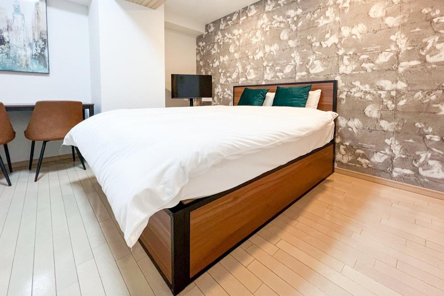 Apartment Diorecrest East Shinsaibashi